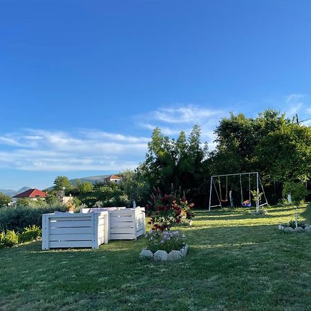 Vila Ardea Berat Exterior photo