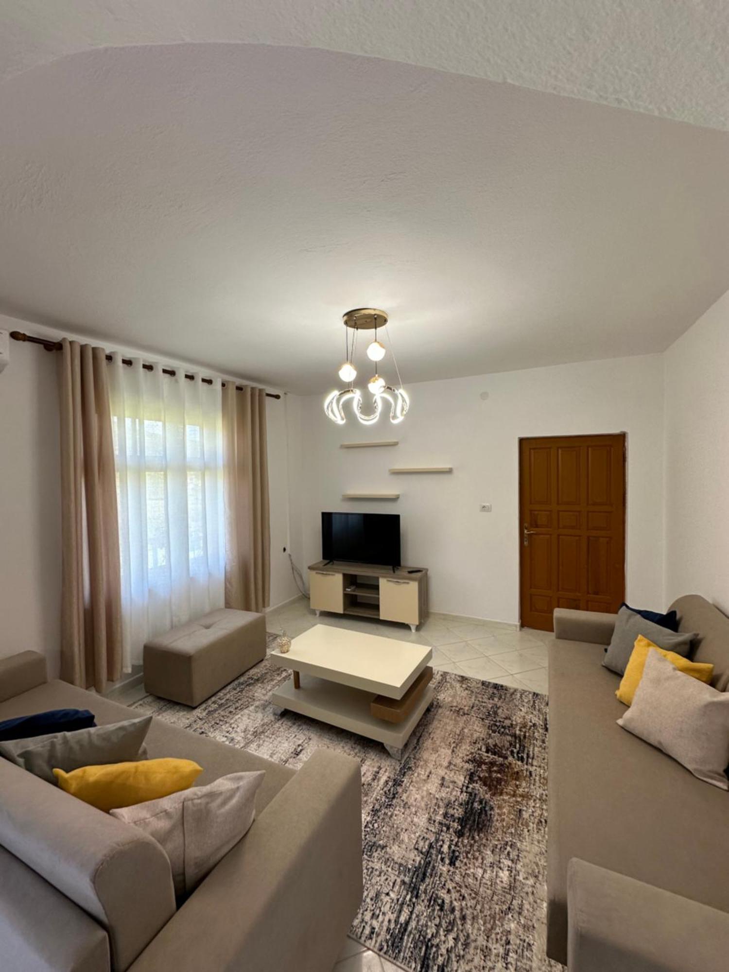 Vila Ardea Berat Exterior photo