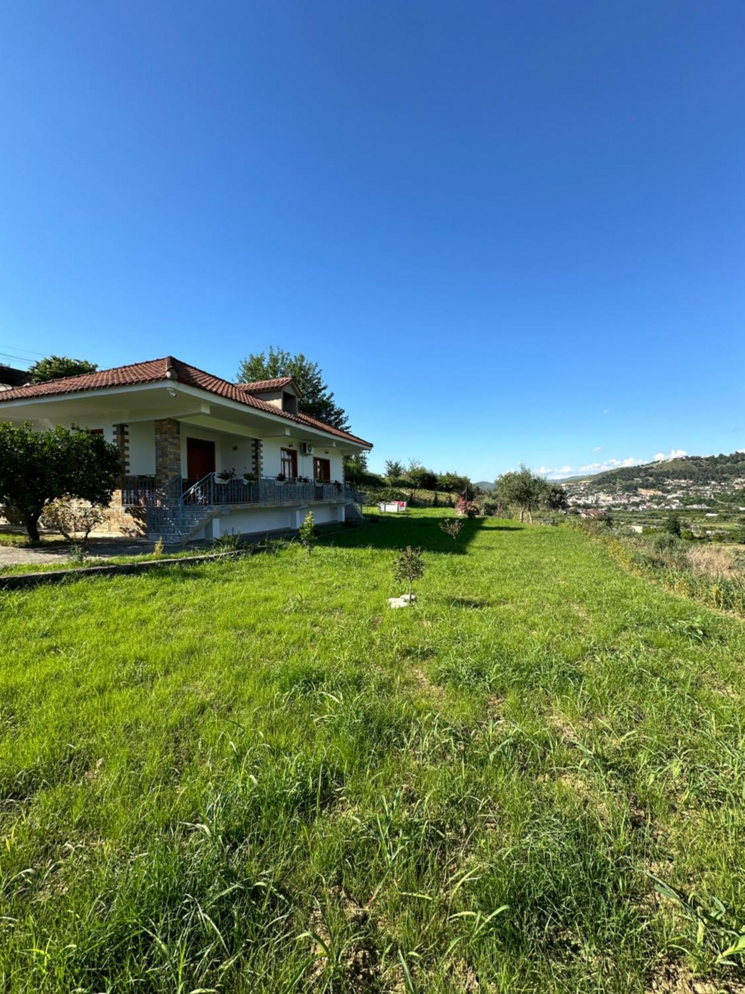 Vila Ardea Berat Exterior photo